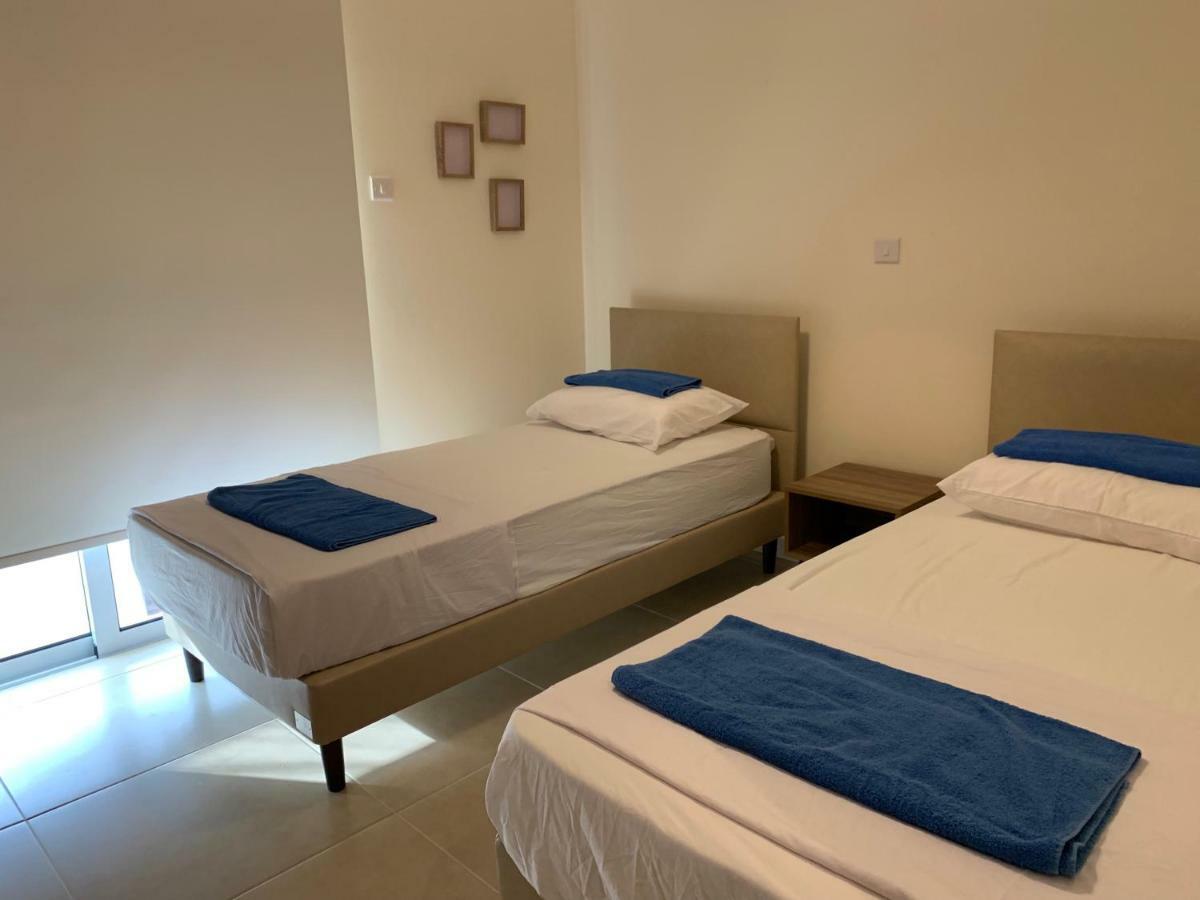 Mythical Sands New Luxury Apartment Paralimni Esterno foto